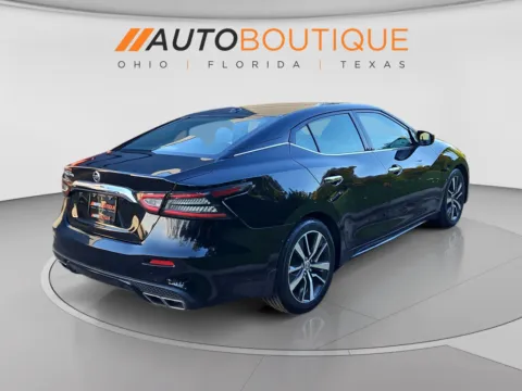 More photos of 2019 Nissan Maxima S at Auto Boutique Ohio, OH