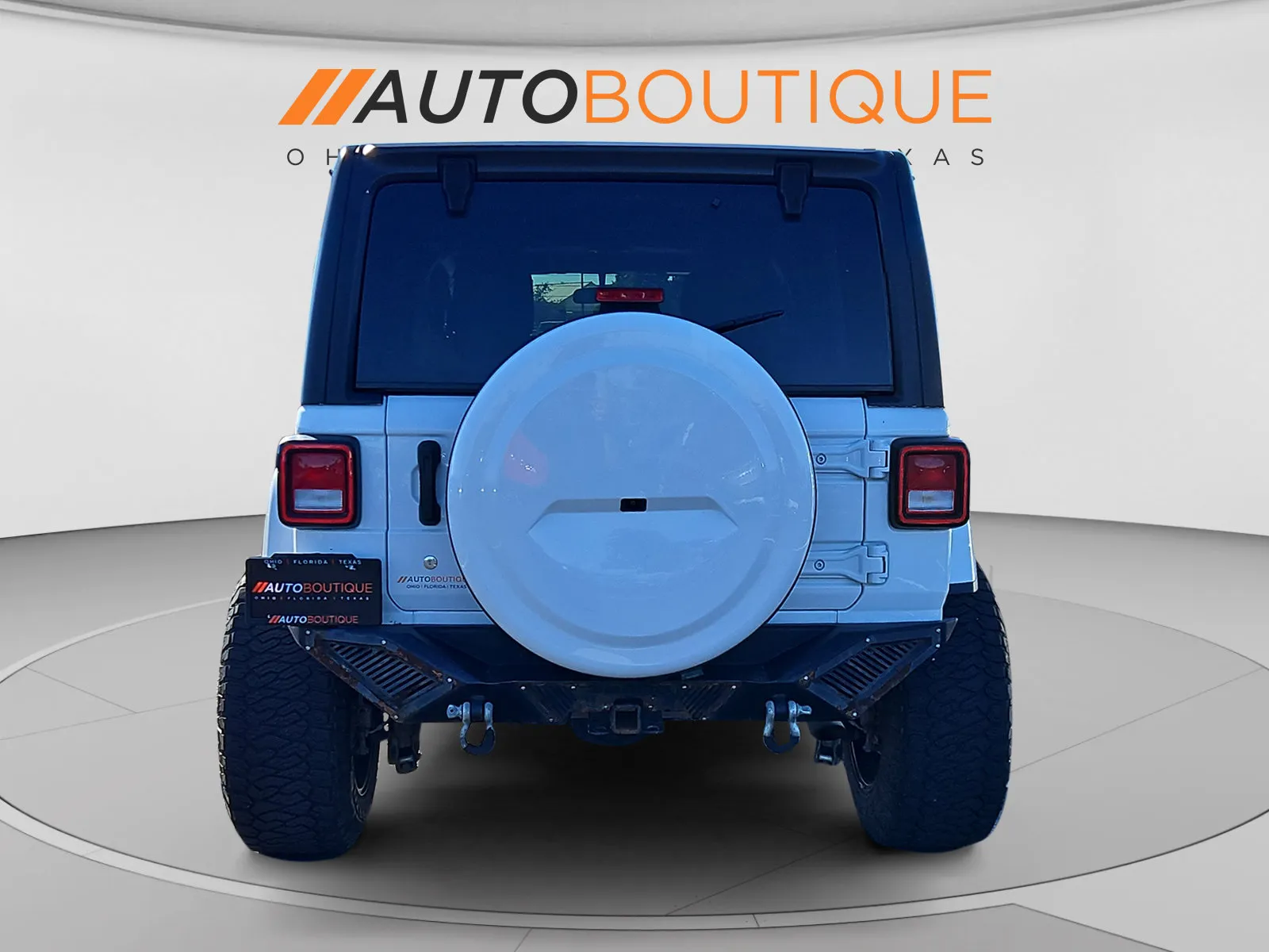 Jeep Wrangler photo 4