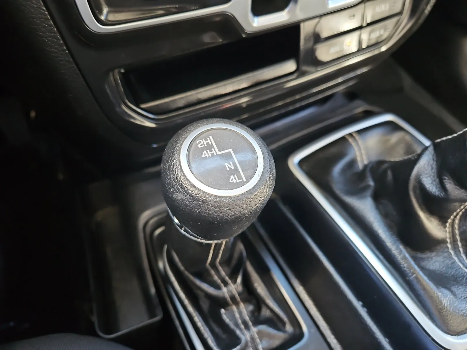 Jeep Wrangler photo 22