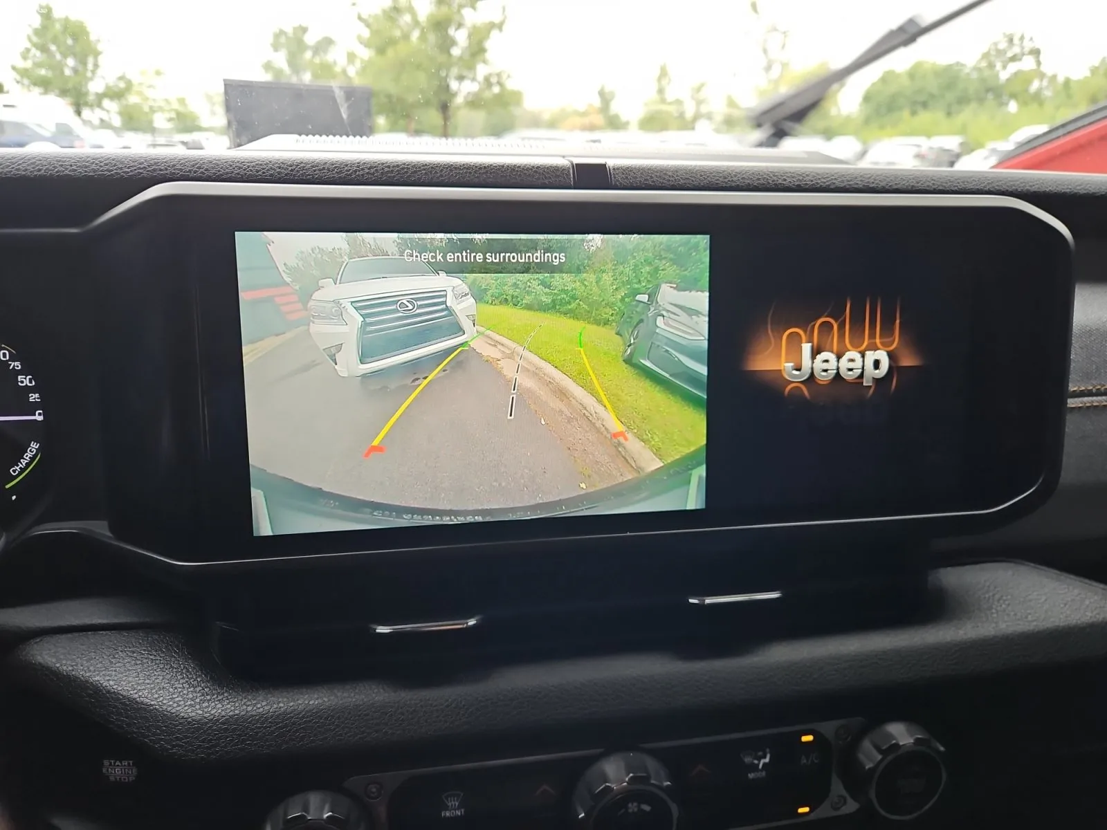 Jeep Wrangler photo 17