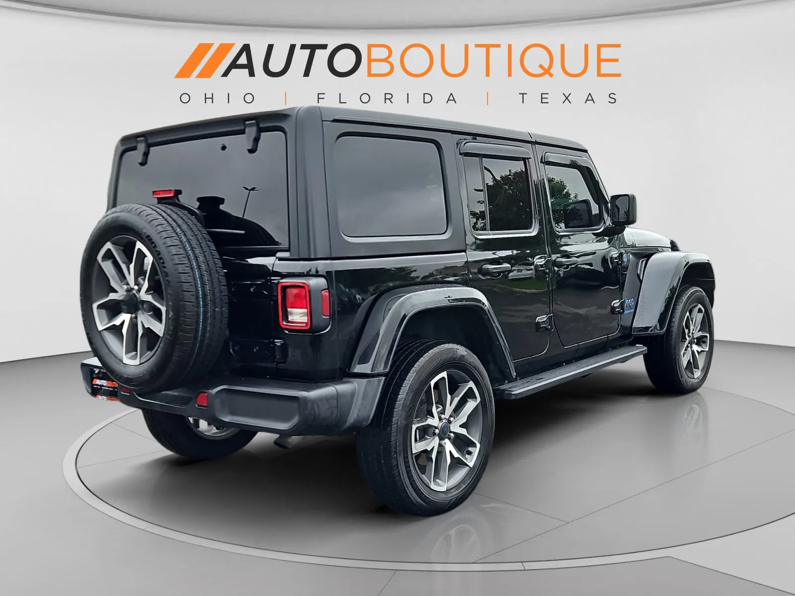 Jeep Wrangler photo 5