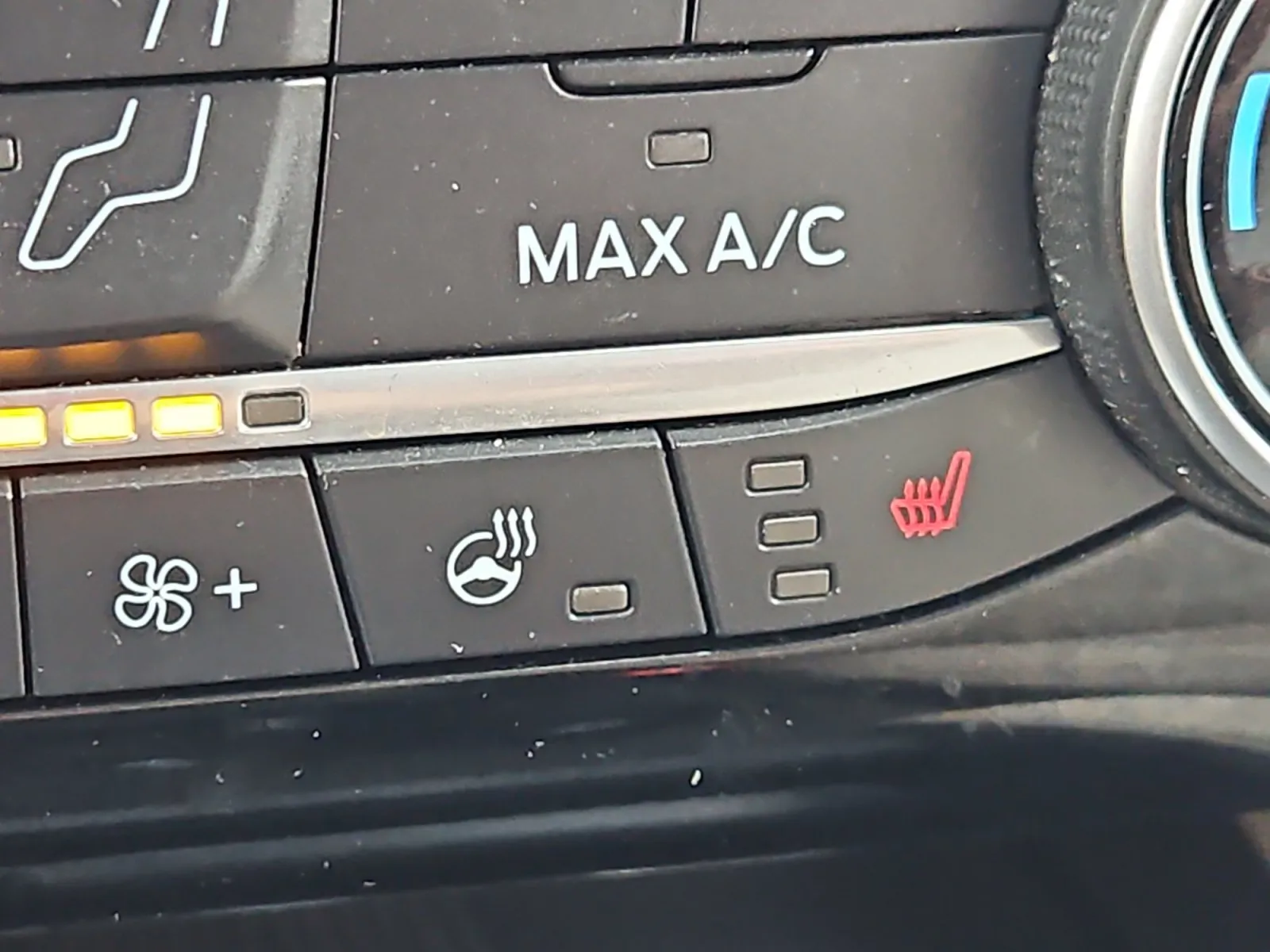 Ford Escape photo 22