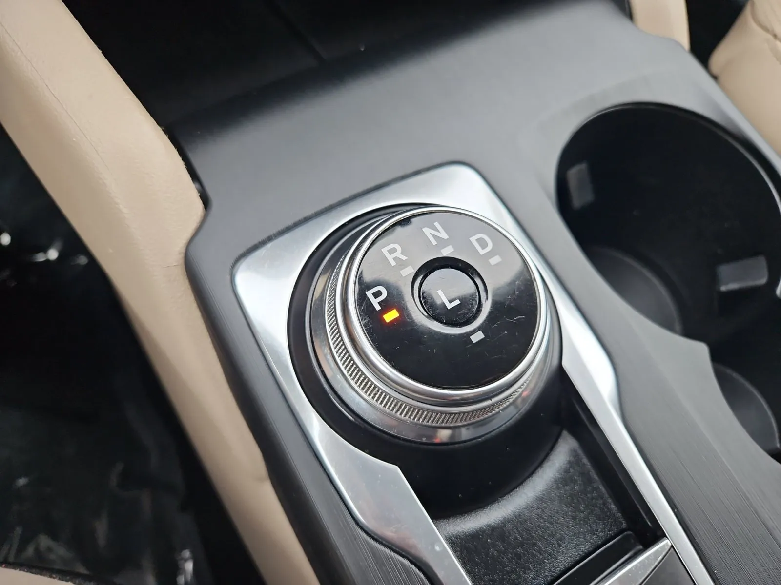 Ford Escape photo 24