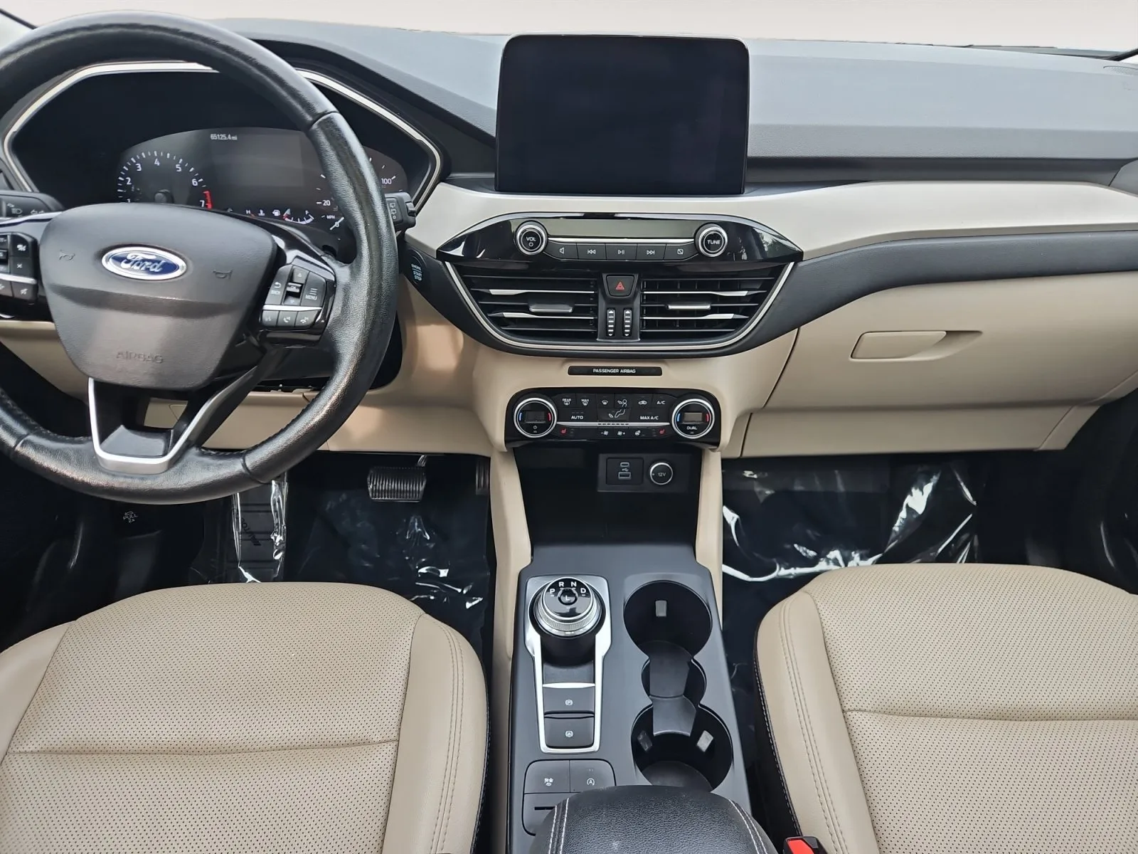 Ford Escape photo 11