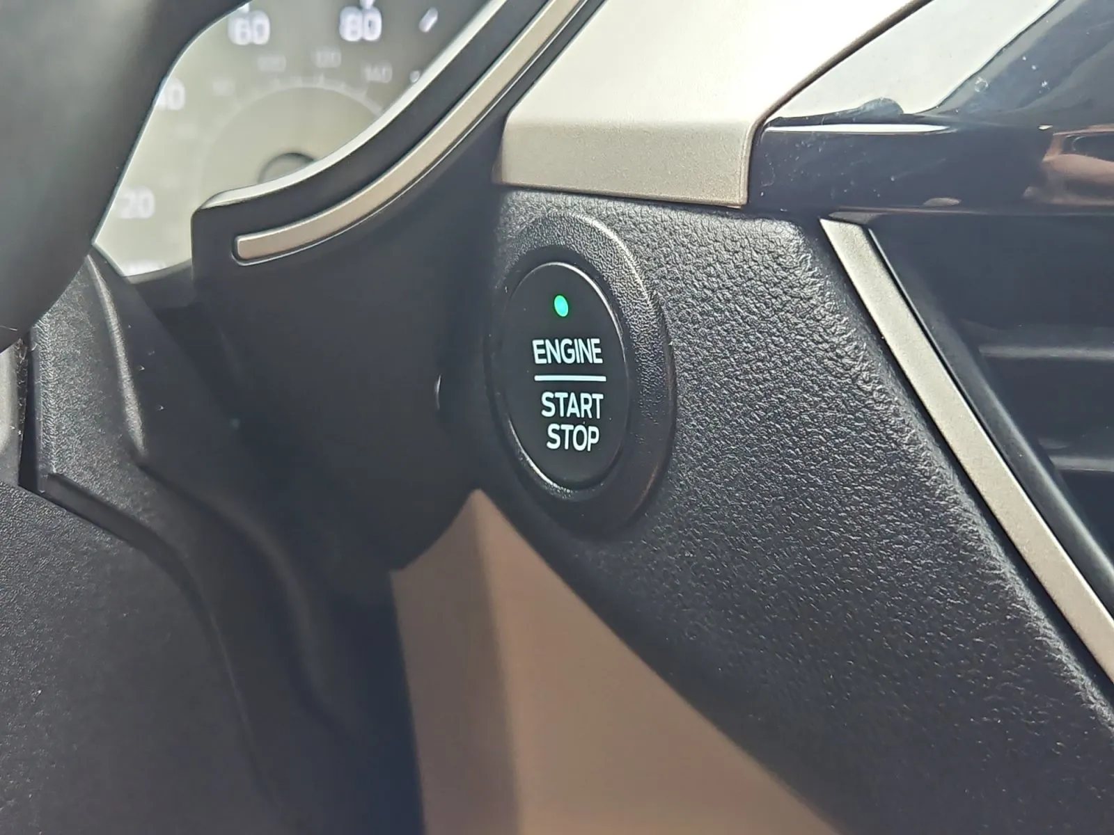 Ford Escape photo 21
