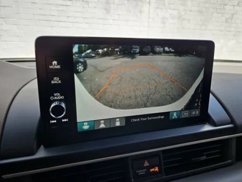 More photos of 2024 Honda Pilot Touring at Auto Boutique Ohio, OH