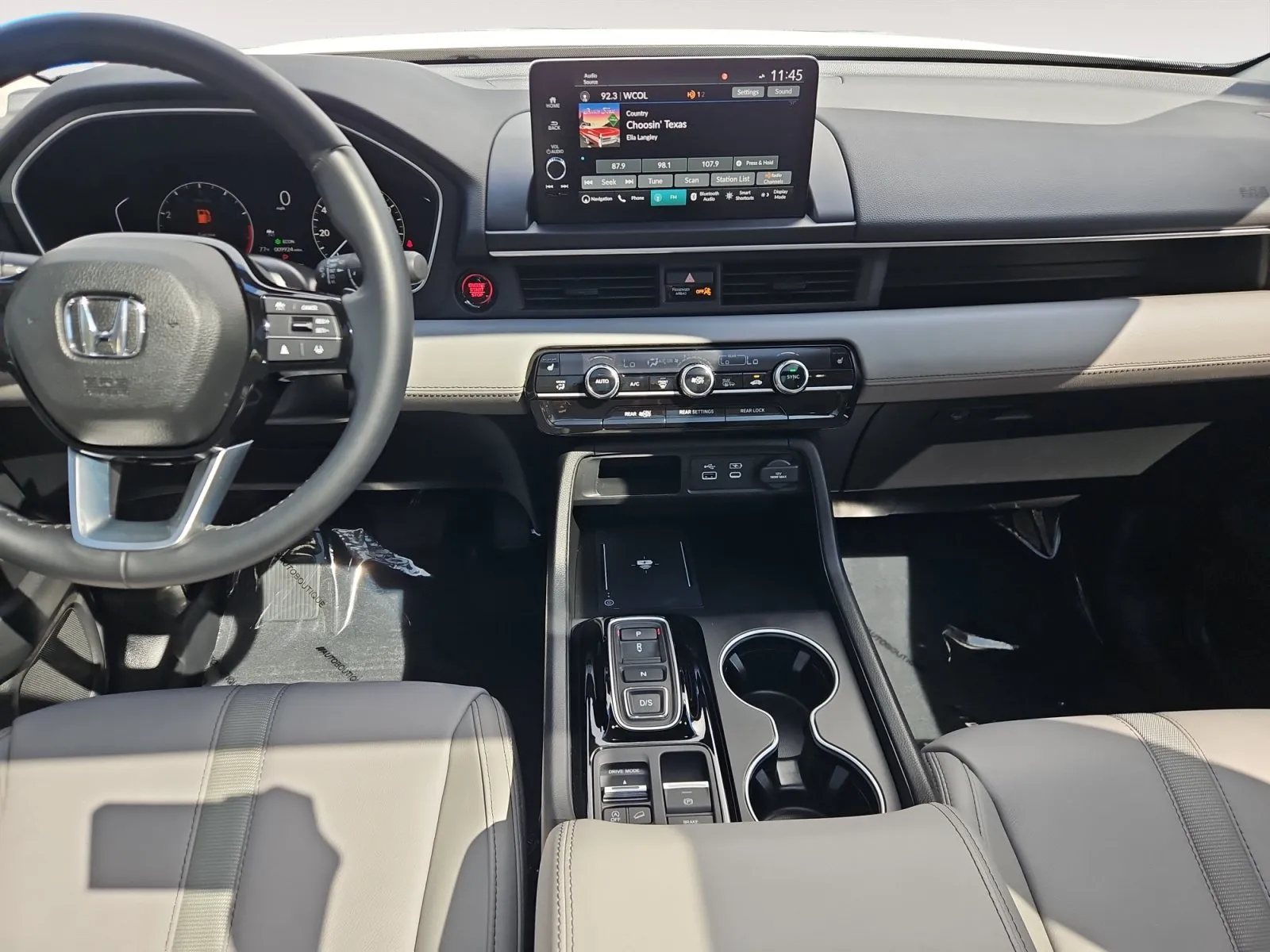 Honda Pilot photo 11