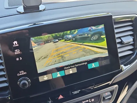 More photos of 2024 Honda Passport Black Edition at Auto Boutique Ohio, OH