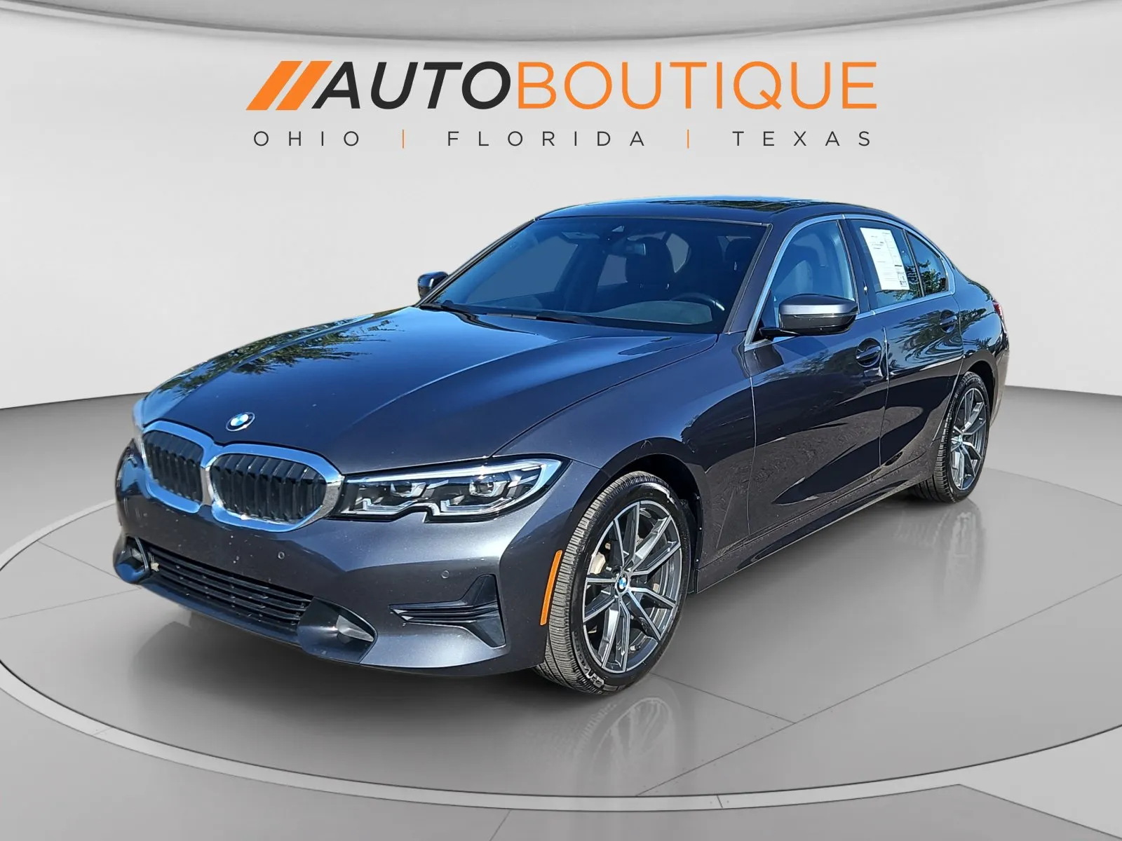 BMW 3 Series photo 7