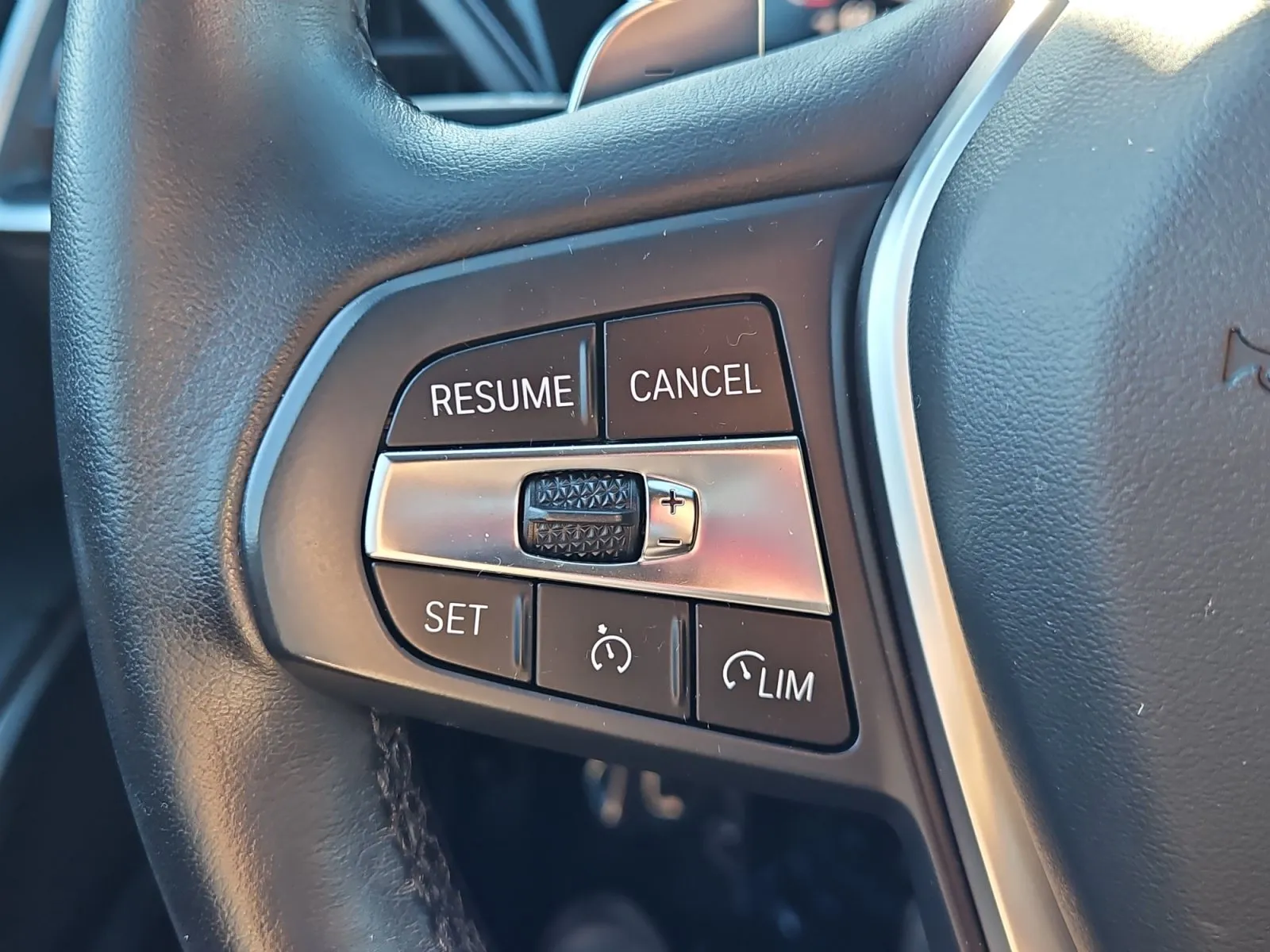 BMW 3 Series photo 29