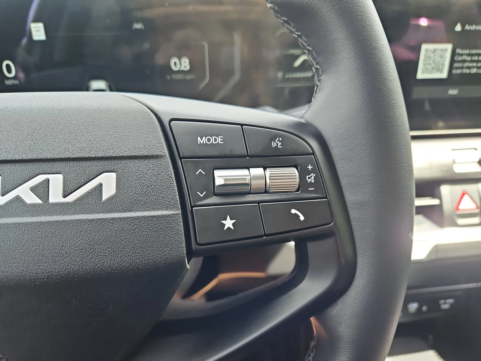 Kia K4 photo 22