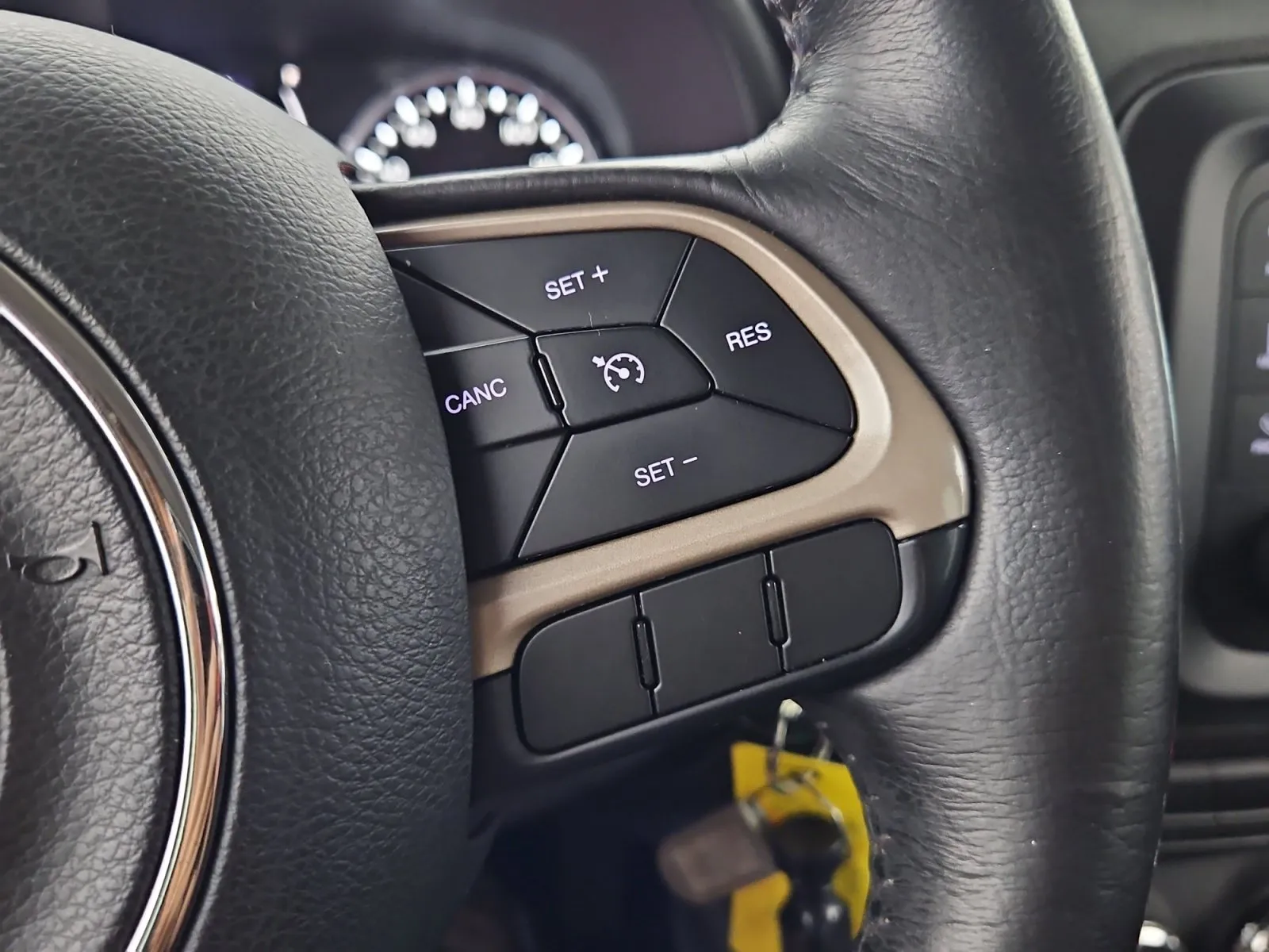 Jeep Renegade photo 21