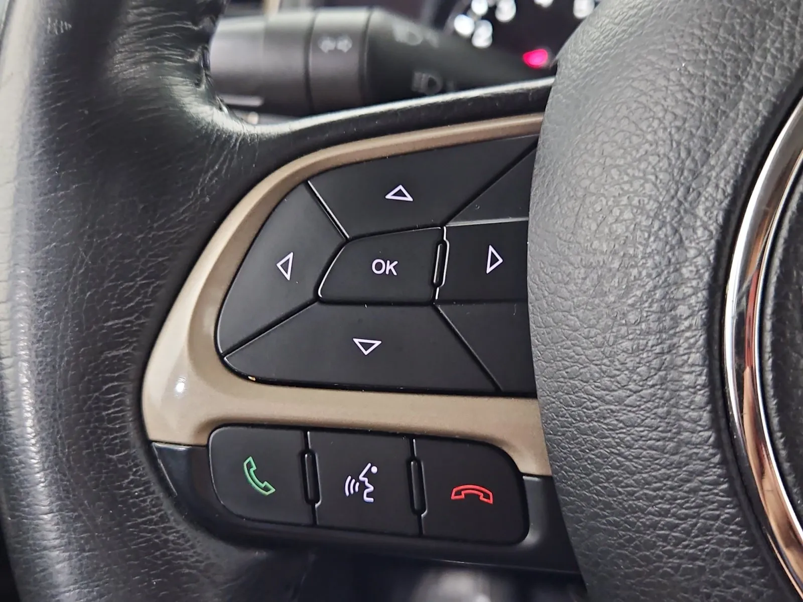 Jeep Renegade photo 22