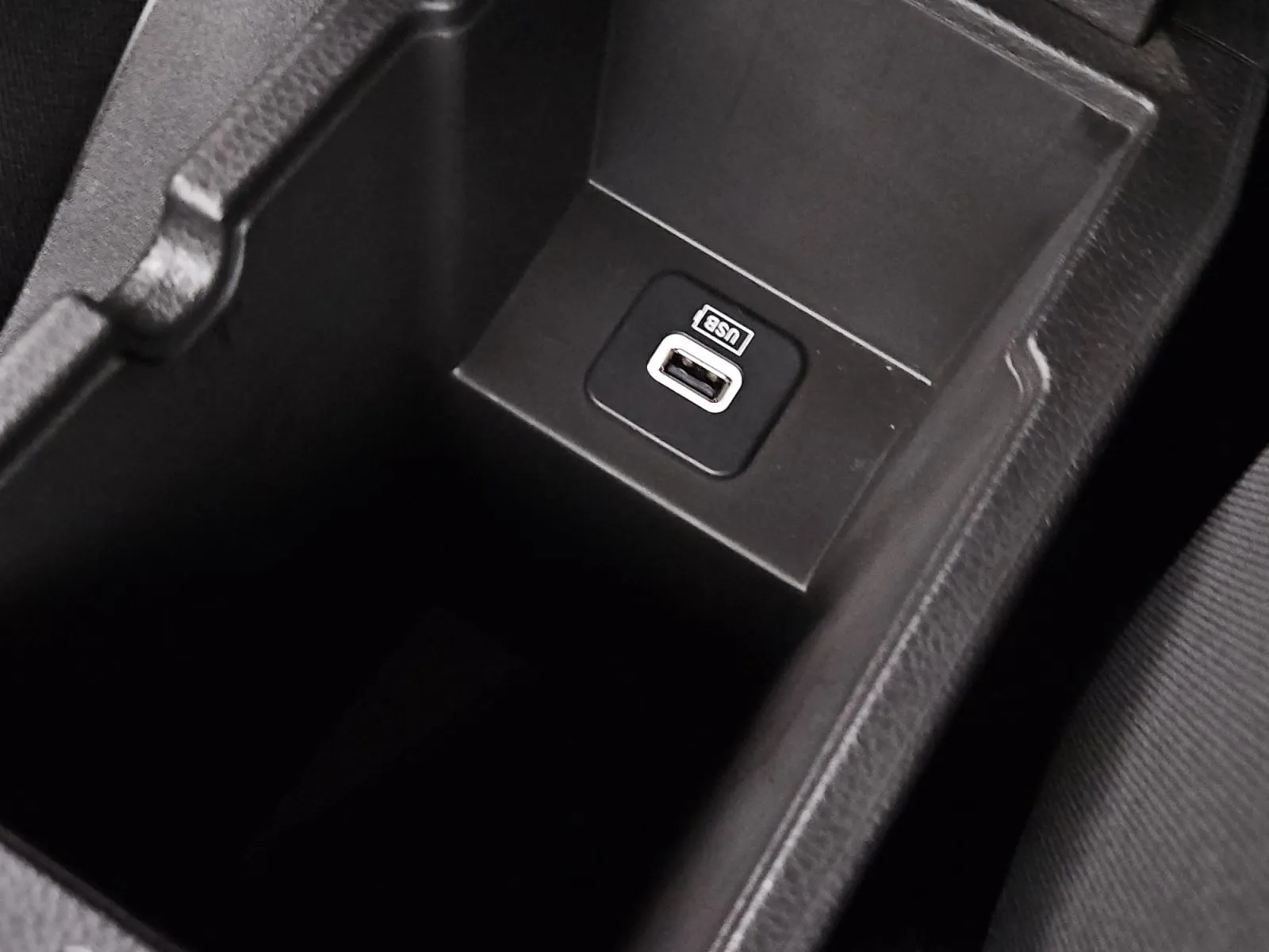 Jeep Renegade photo 20
