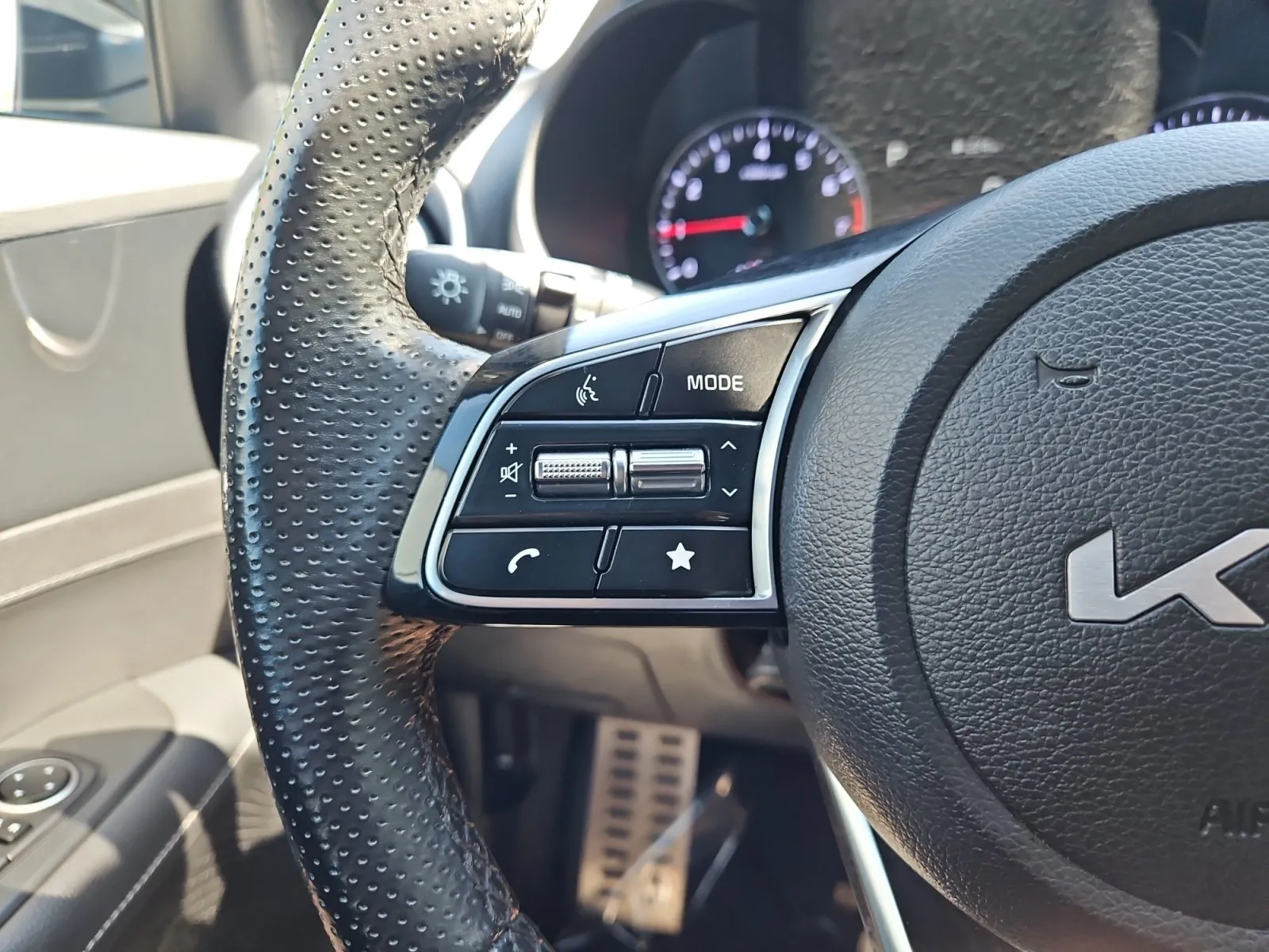 Kia Forte photo 24