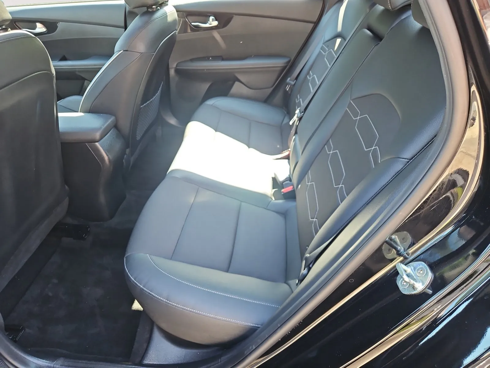Kia Forte photo 13