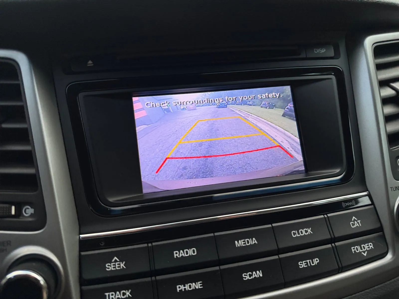 Hyundai Tucson photo 2