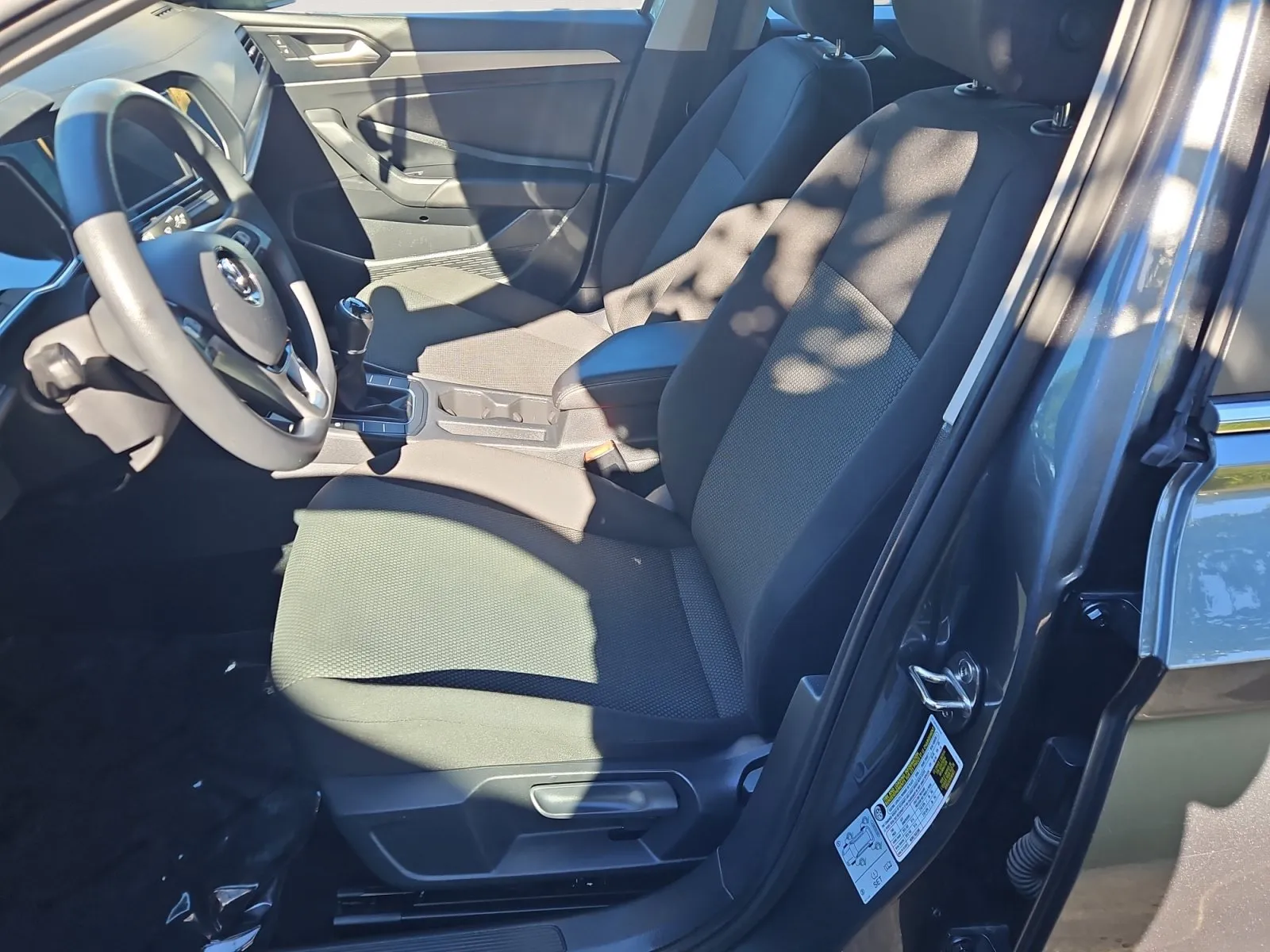 Volkswagen Jetta photo 9