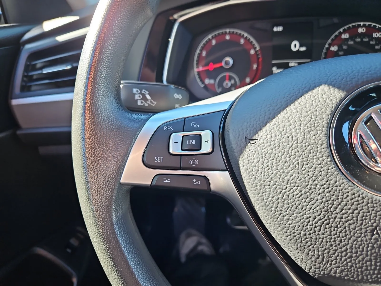 Volkswagen Jetta photo 22