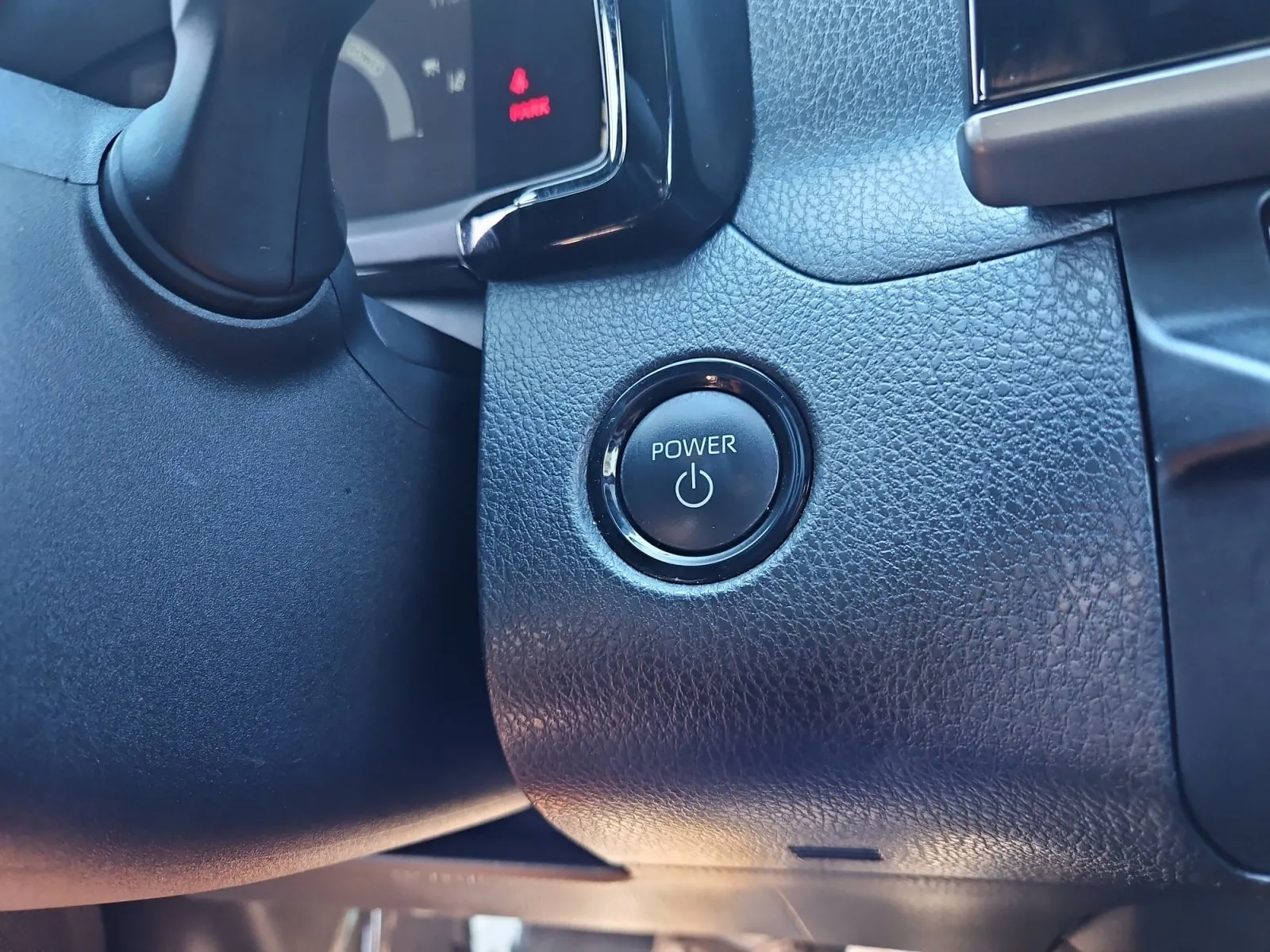 Toyota Camry photo 19