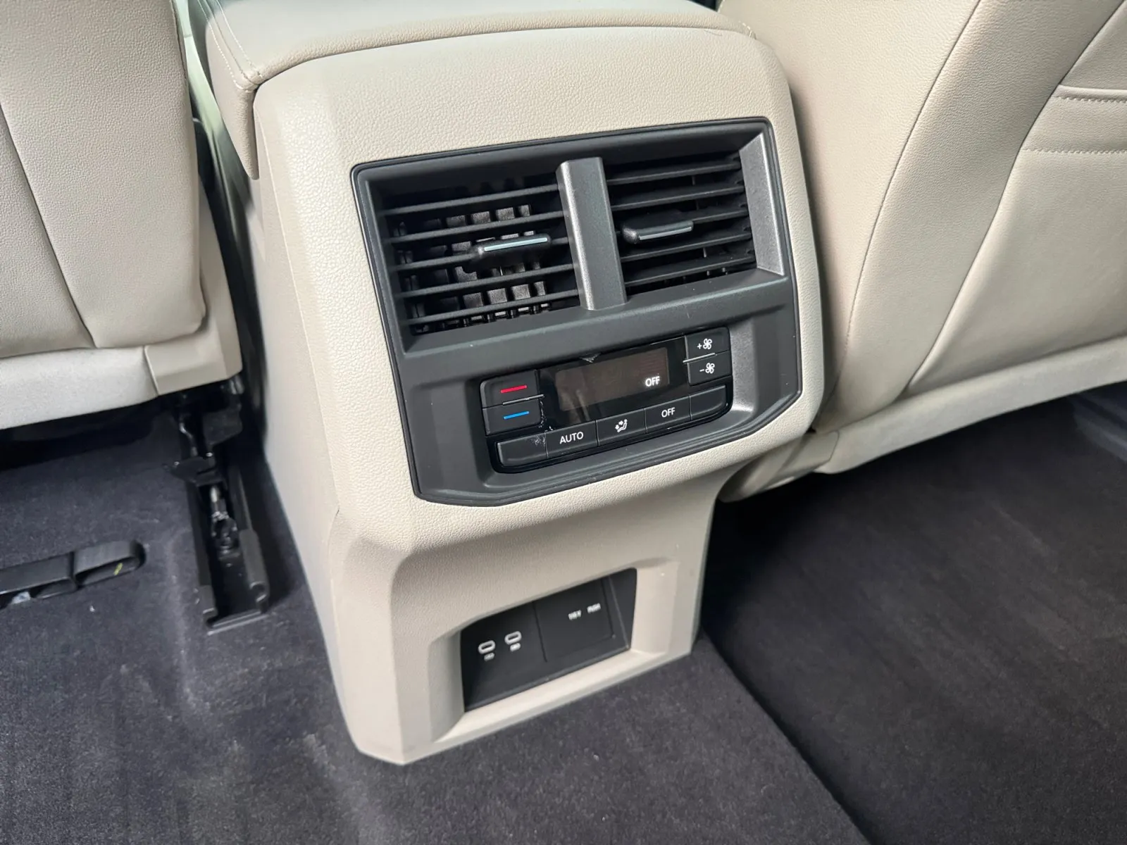 Volkswagen Atlas photo 19