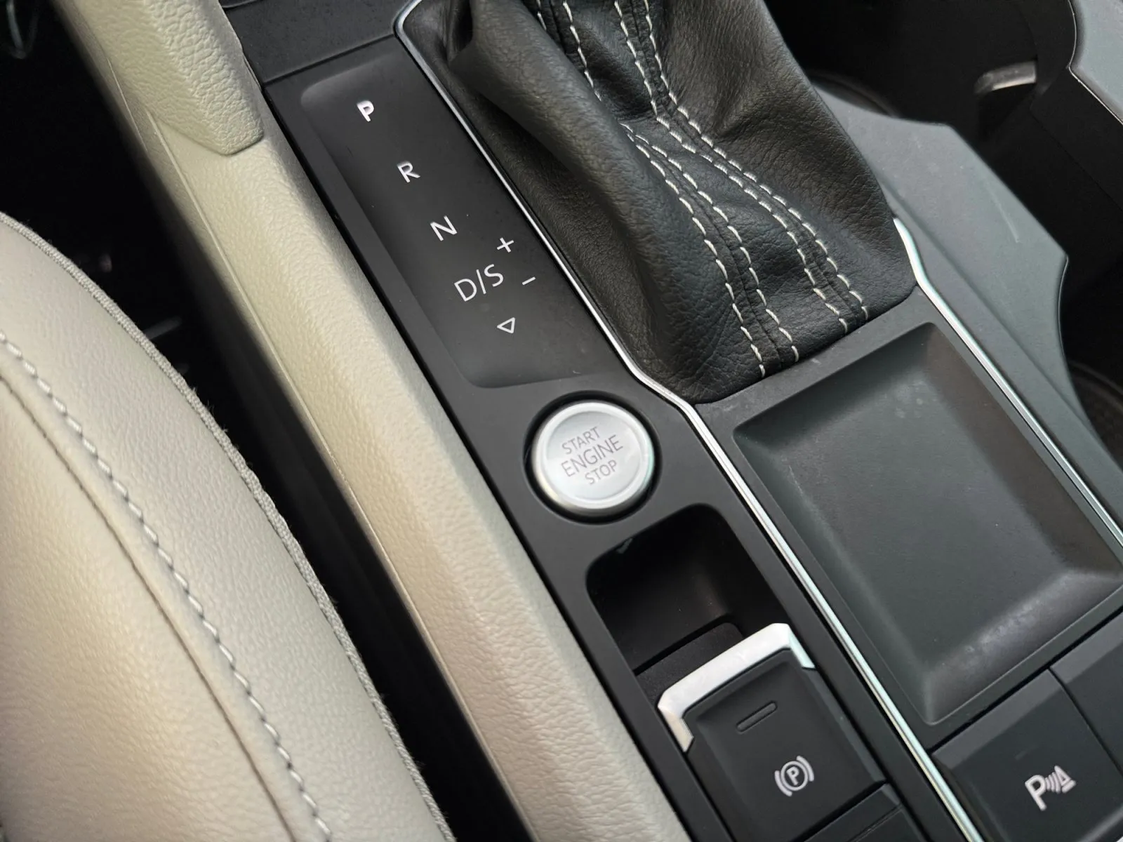 Volkswagen Atlas photo 12