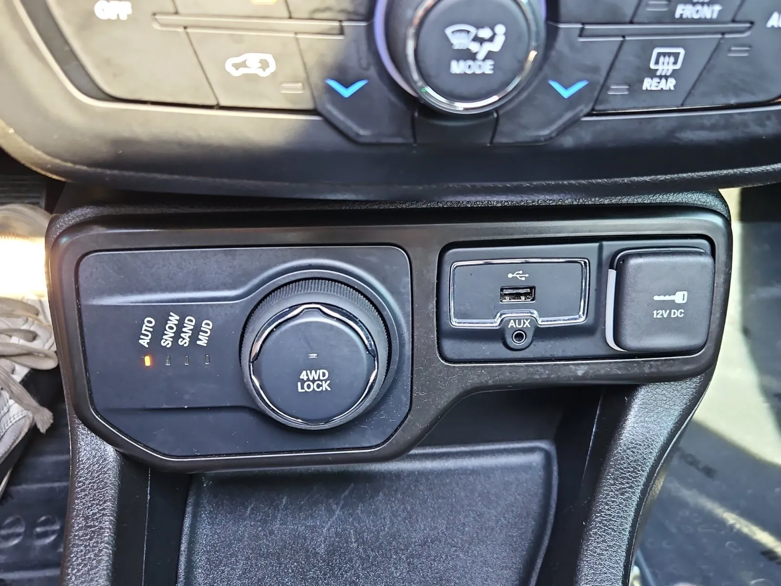 Jeep Renegade photo 21