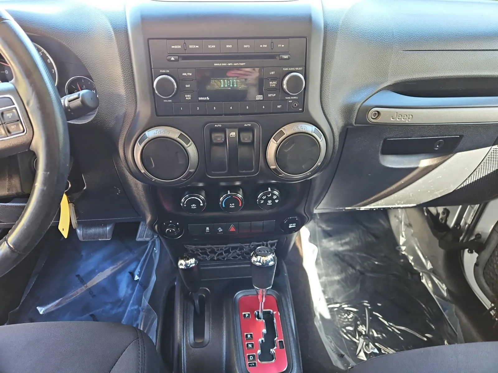 Jeep Wrangler photo 11