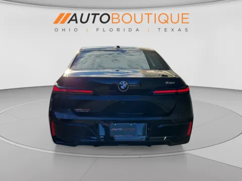 More photos of 2023 BMW 7 Series 740i at Auto Boutique Ohio, OH