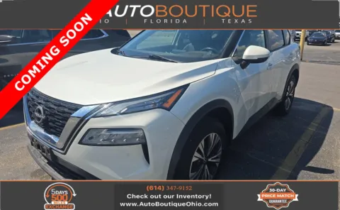 White 2022 Nissan Rogue SV for sale in Columbus, OH