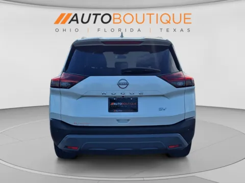 More photos of 2022 Nissan Rogue SV at Auto Boutique Ohio, OH