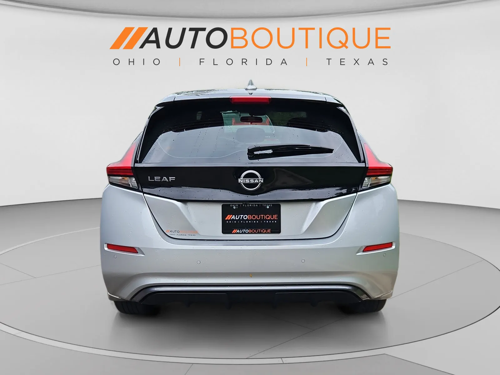 Nissan Leaf photo 4