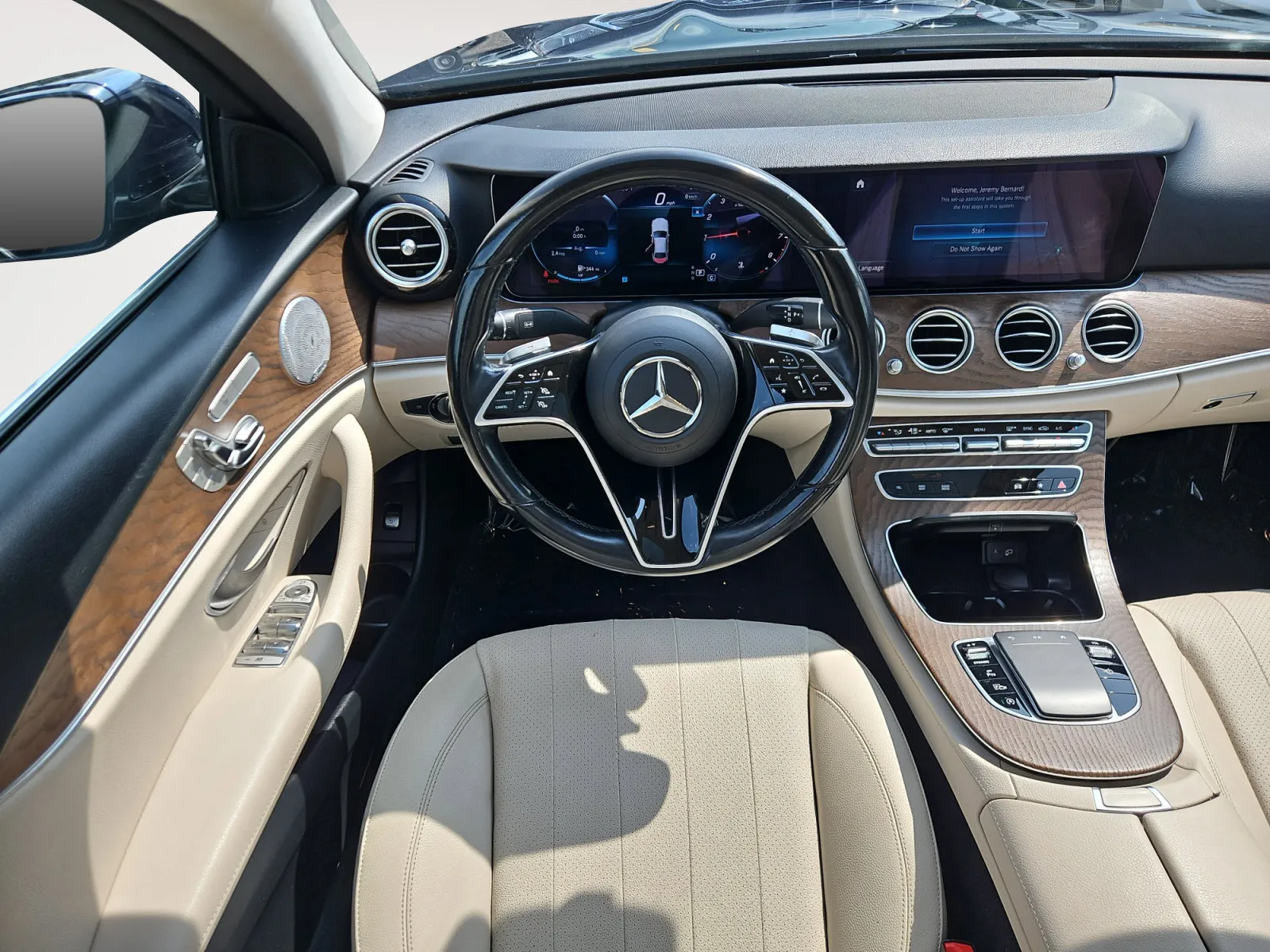 Mercedes-Benz E-Class photo 10