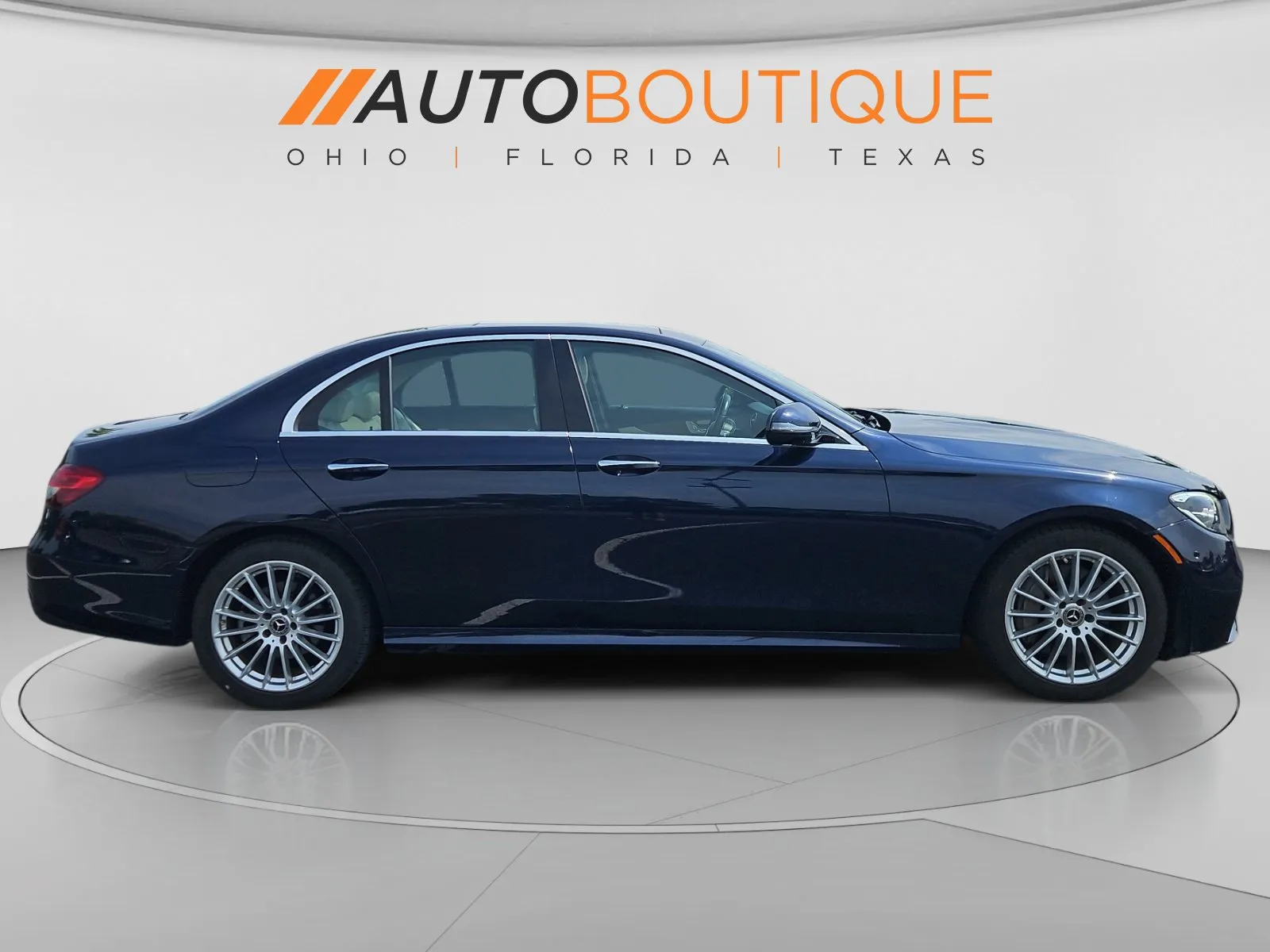 Mercedes-Benz E-Class photo 6