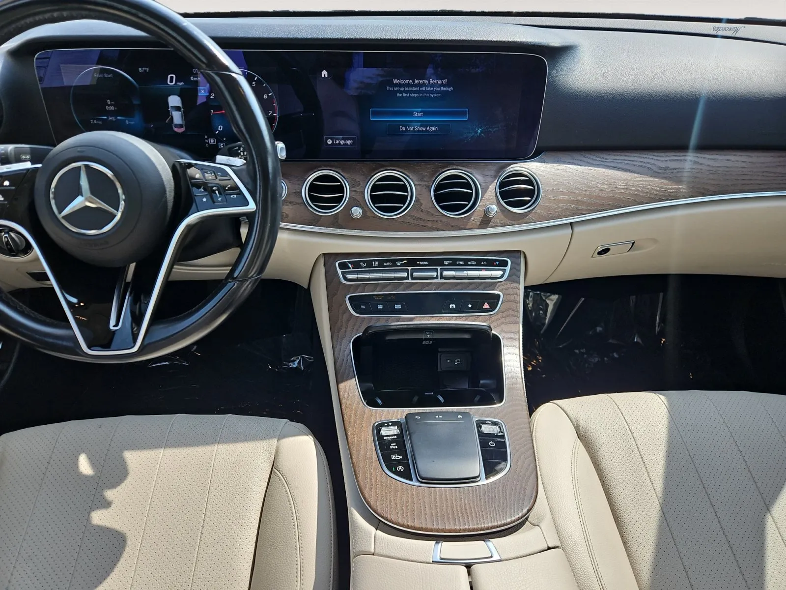 Mercedes-Benz E-Class photo 11