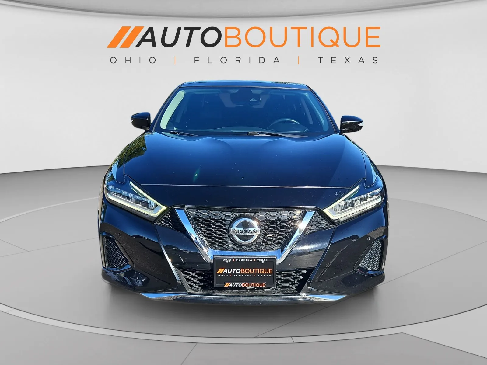 Nissan Maxima photo 8
