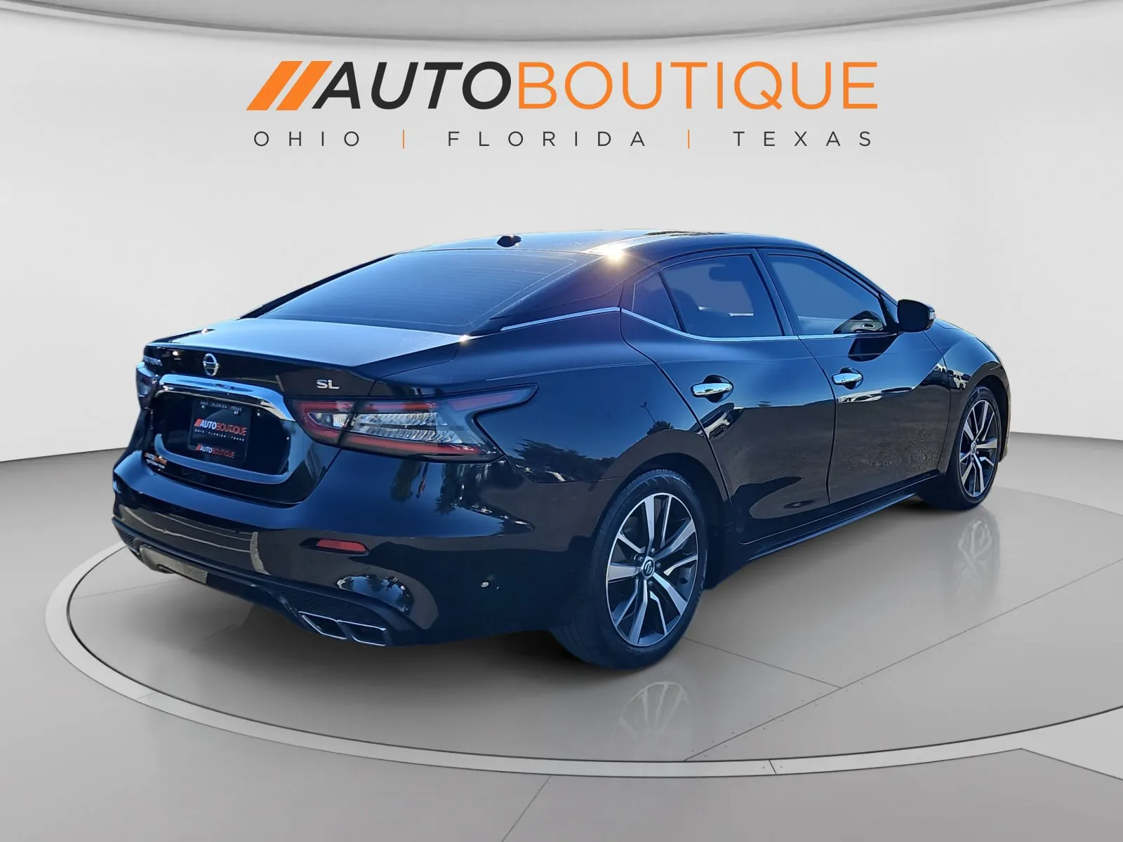 Nissan Maxima photo 5
