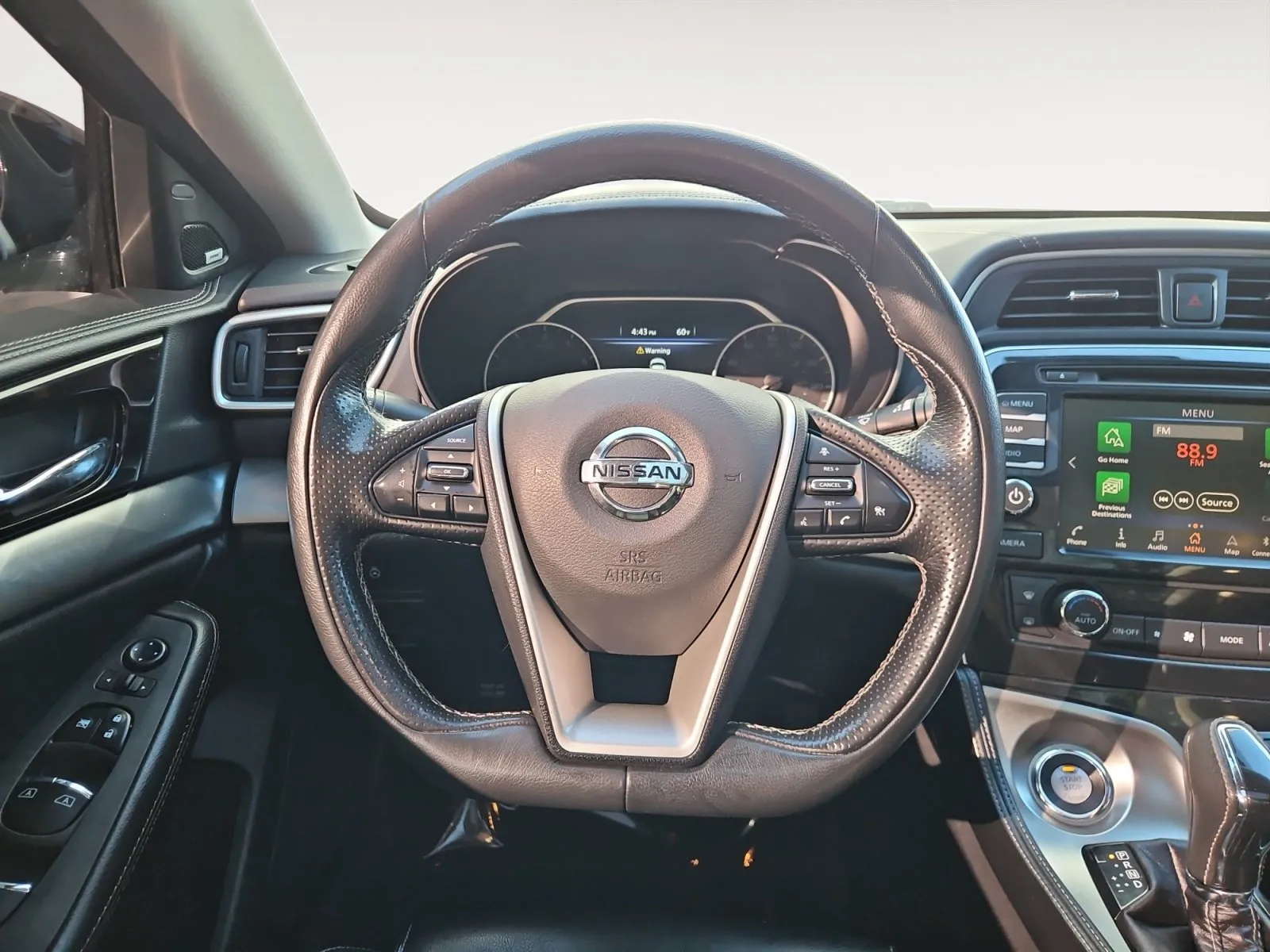 Nissan Maxima photo 12
