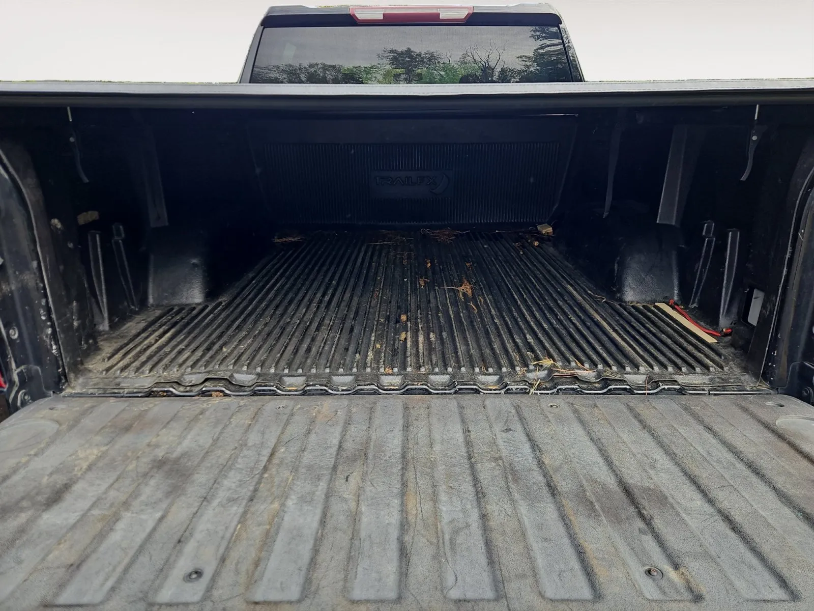 Chevrolet Silverado photo 15
