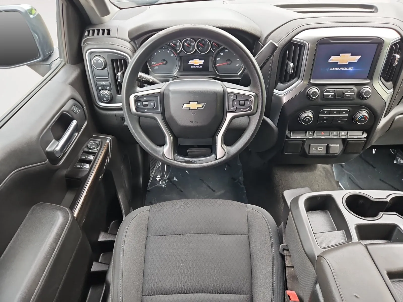Chevrolet Silverado photo 10