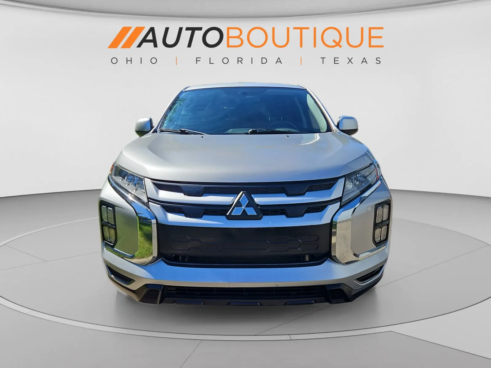 Mitsubishi Outlander Sport photo 8