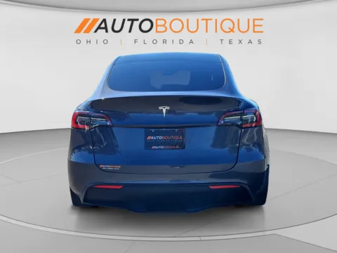 More photos of 2021 Tesla Model Y Standard Range at Auto Boutique Ohio, OH