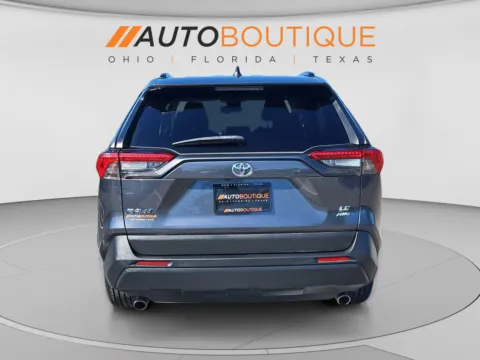 More photos of 2021 Toyota RAV4 LE at Auto Boutique Ohio, OH