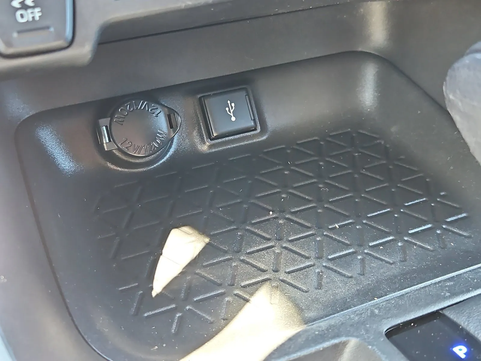 Toyota RAV4 photo 19