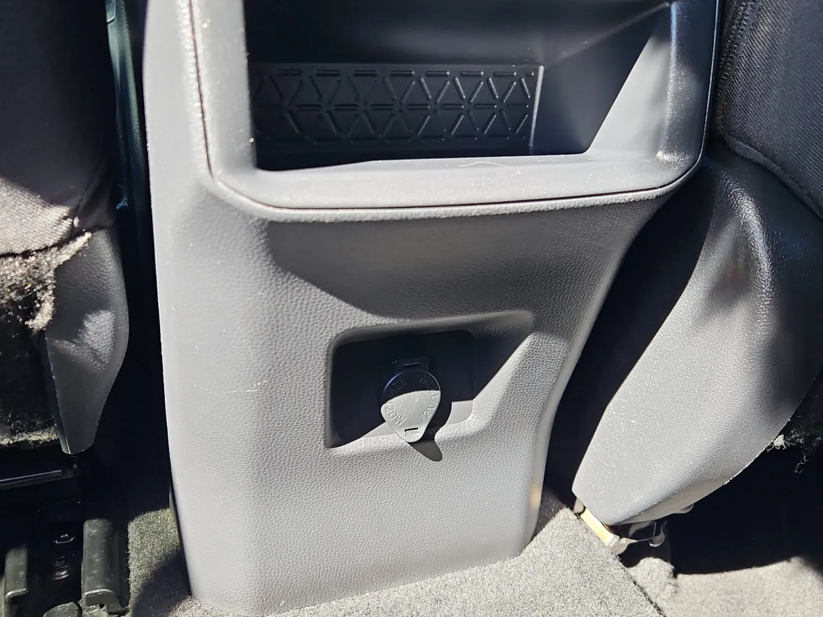 Toyota RAV4 photo 13