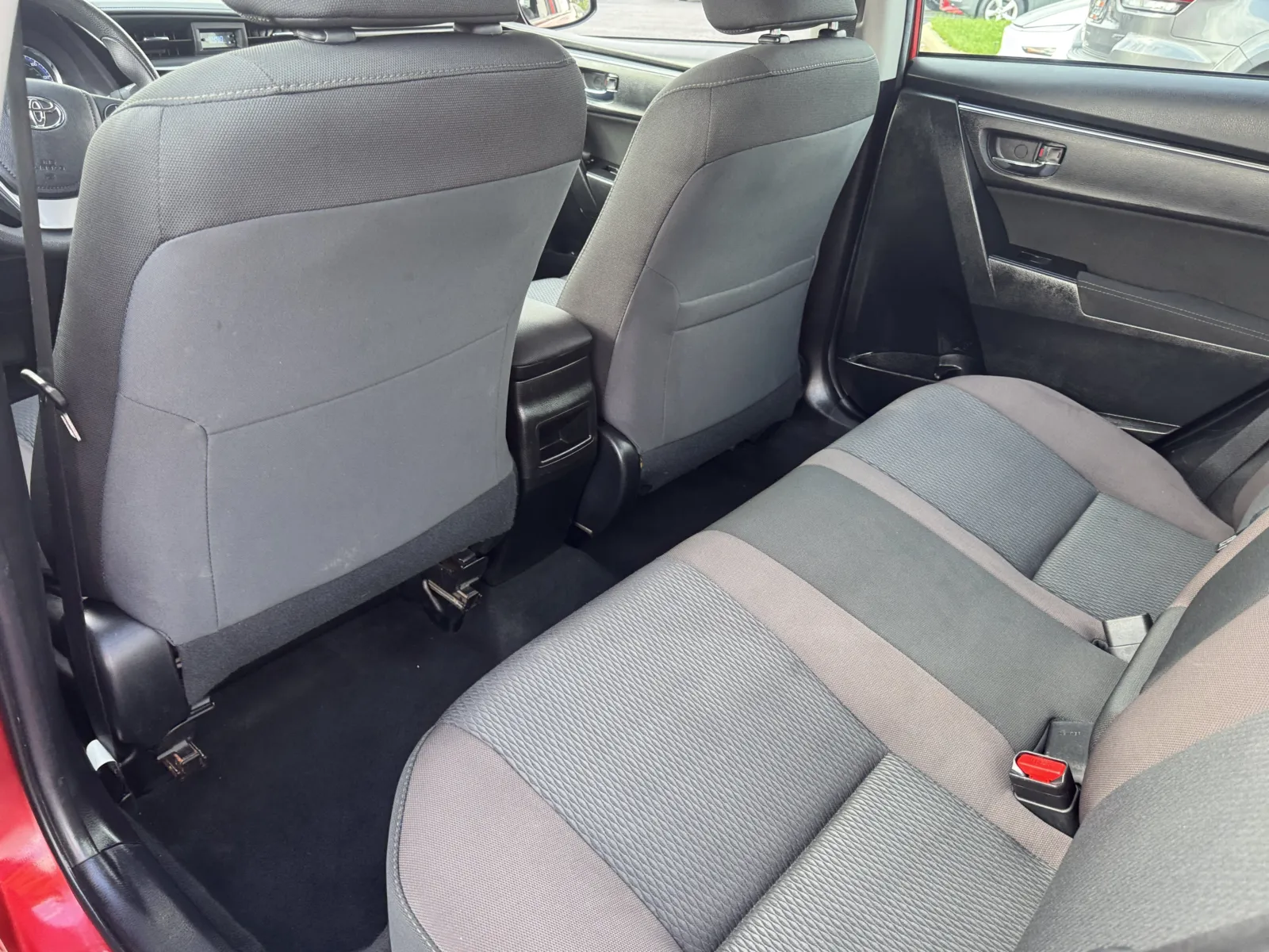 Toyota Corolla photo 15