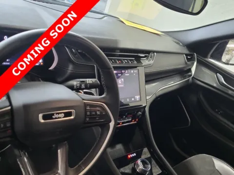 More photos of 2022 Jeep Grand Cherokee Altitude at Auto Boutique Ohio, OH