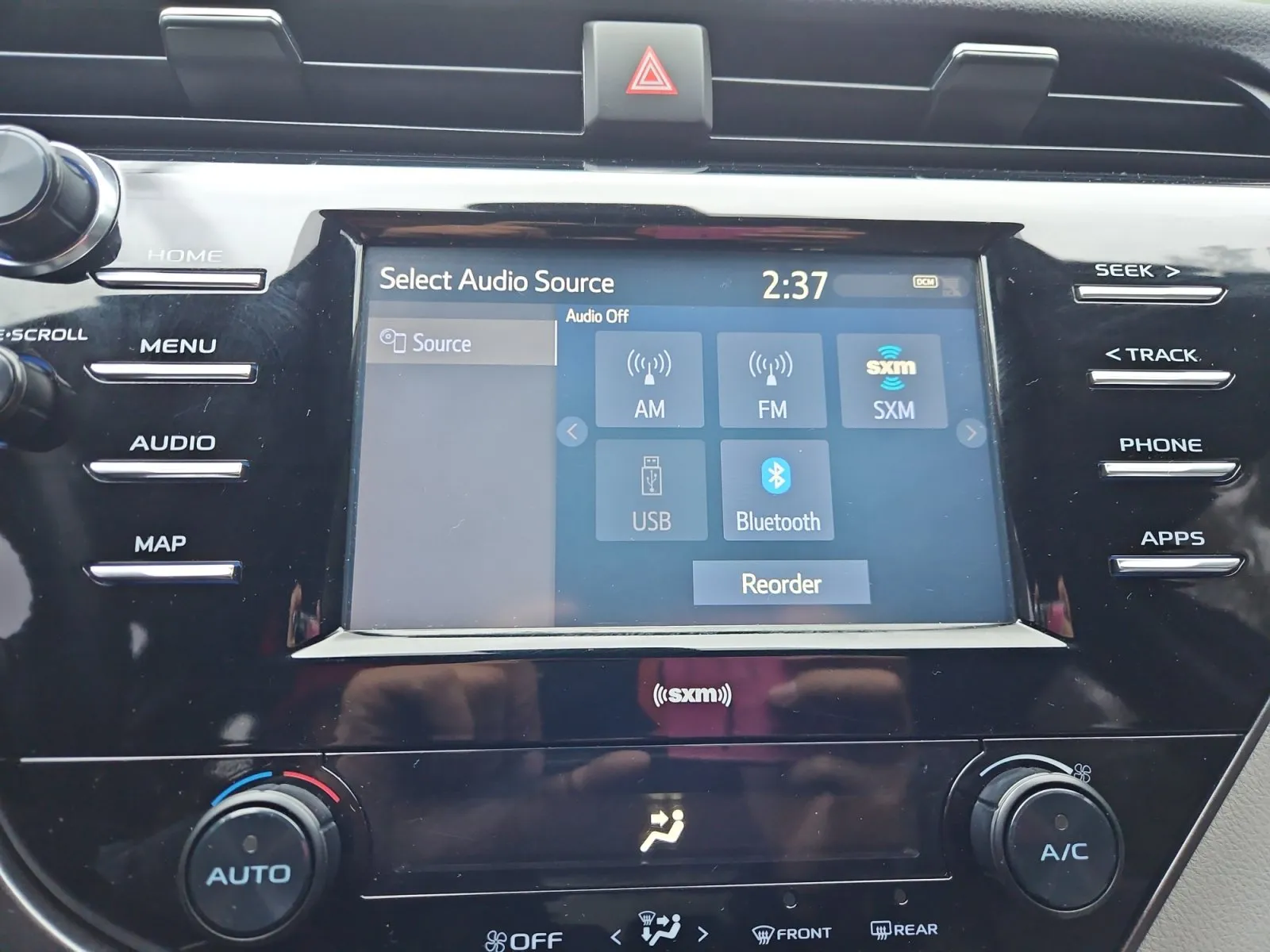Toyota Camry photo 17