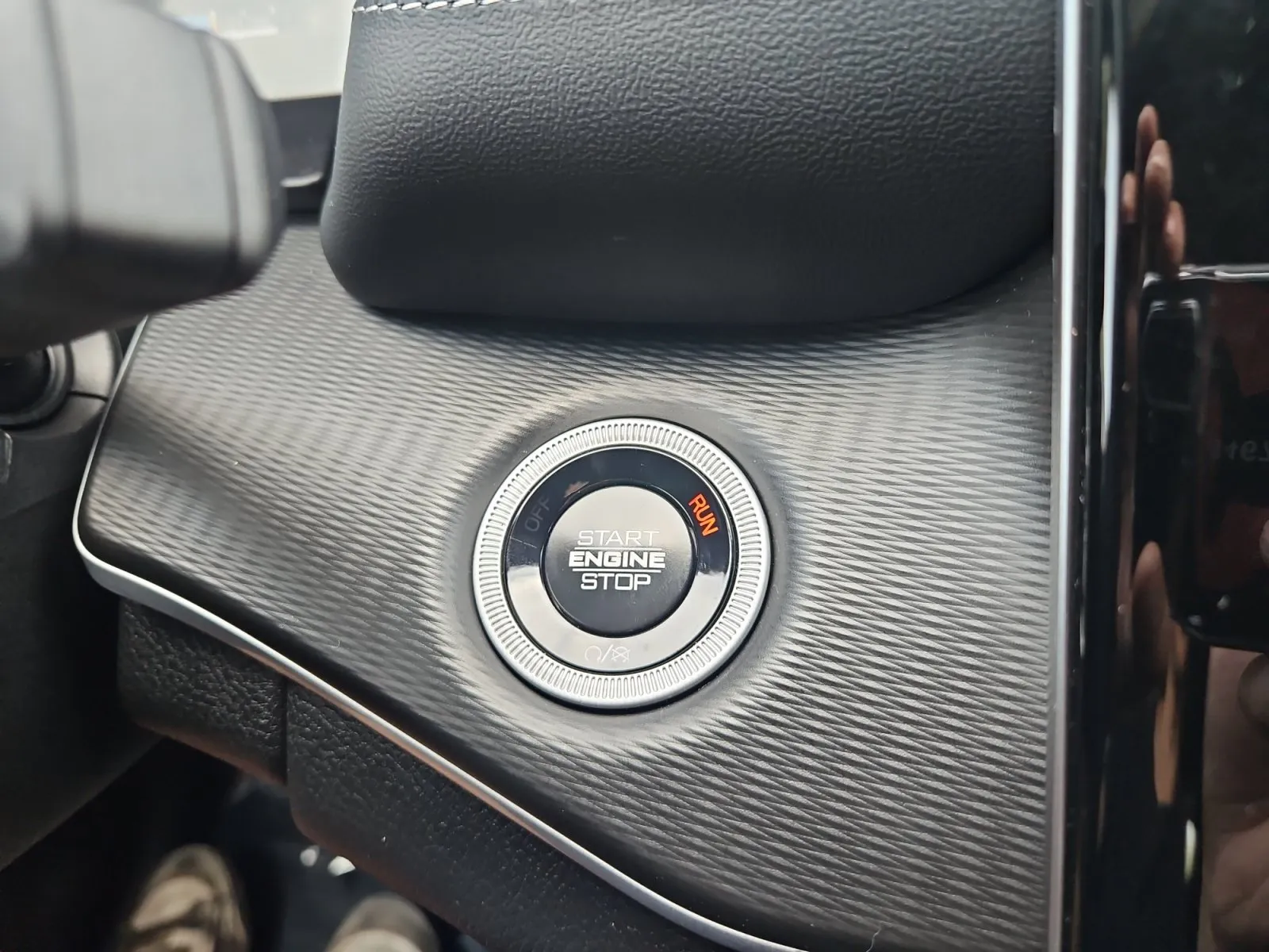 Jeep Grand Cherokee photo 17