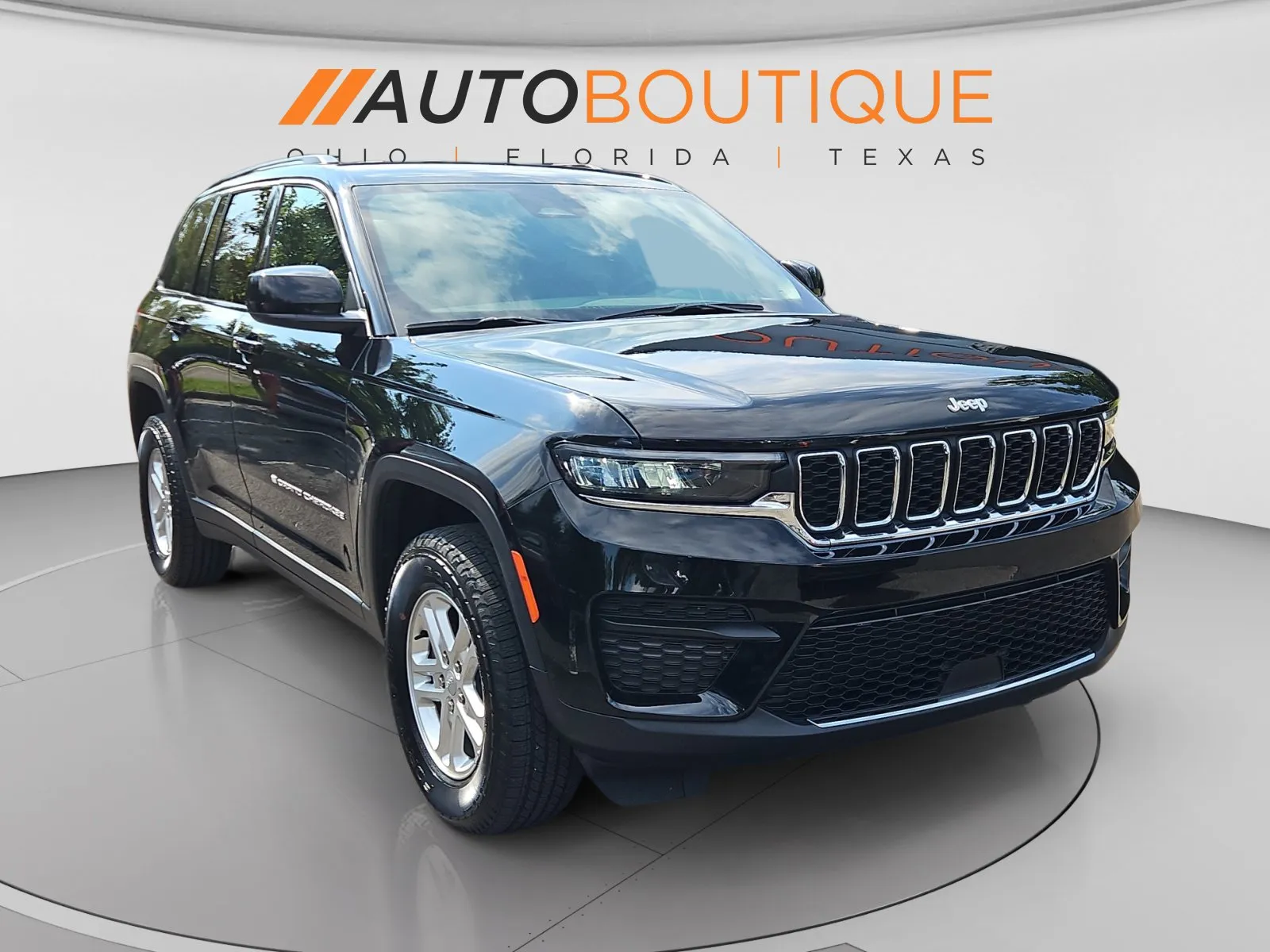 Jeep Grand Cherokee photo 7